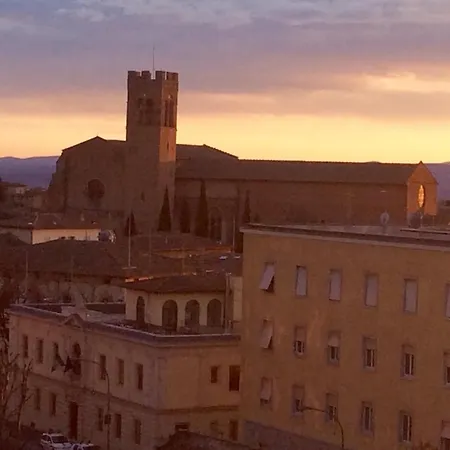 Elegant Flat With Rooftop 450 Mt From Piazza Del Campo Apartment